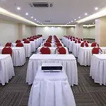 森巴亚克市酒店 4*