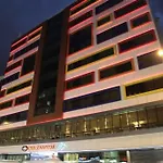 森巴亚克市酒店 酒店 4*
